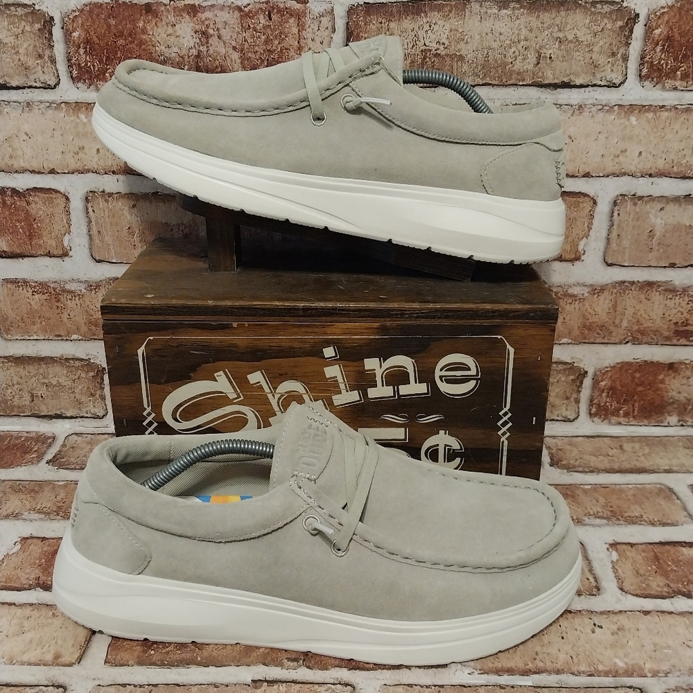 Pre-owned Hey Dude Wally Comf Suede